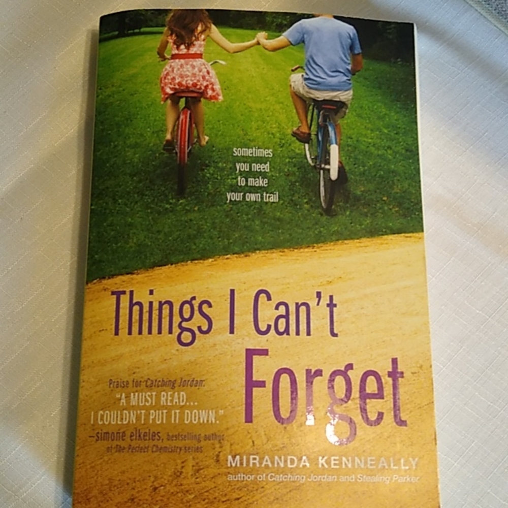 THINGS I CAN'T FORGET PAPERBACK